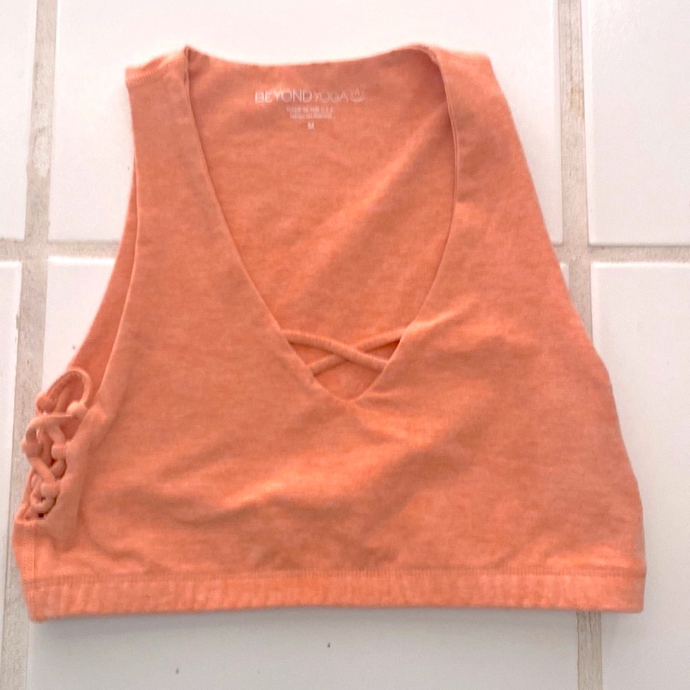 Peach Beyond Yoga Spacedye Bra - SO SOFT! Super cute side lace-up!  Size M